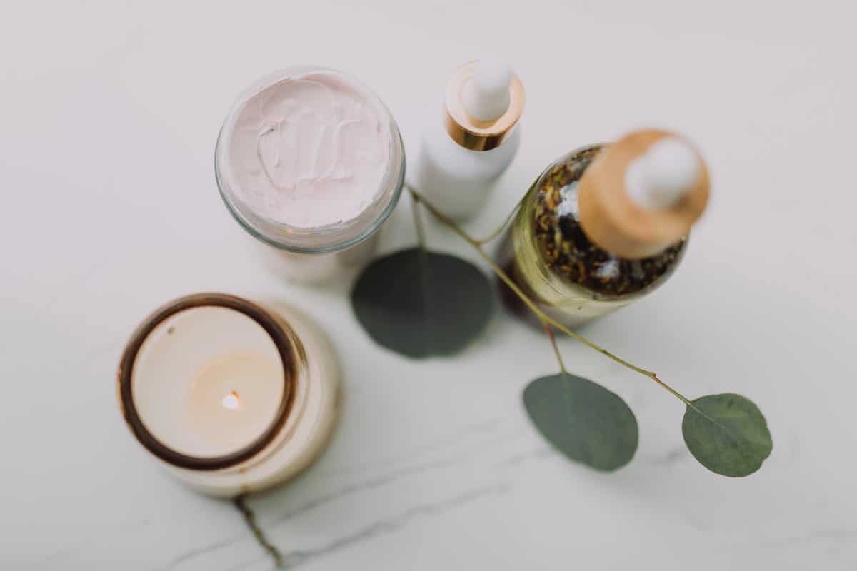 Choisir et entretenir ses produits de beauté bio : guide complet pour une routine naturelle et durable