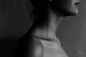 Obtenir un teint parfait : astuces et secrets pour une peau radieuse