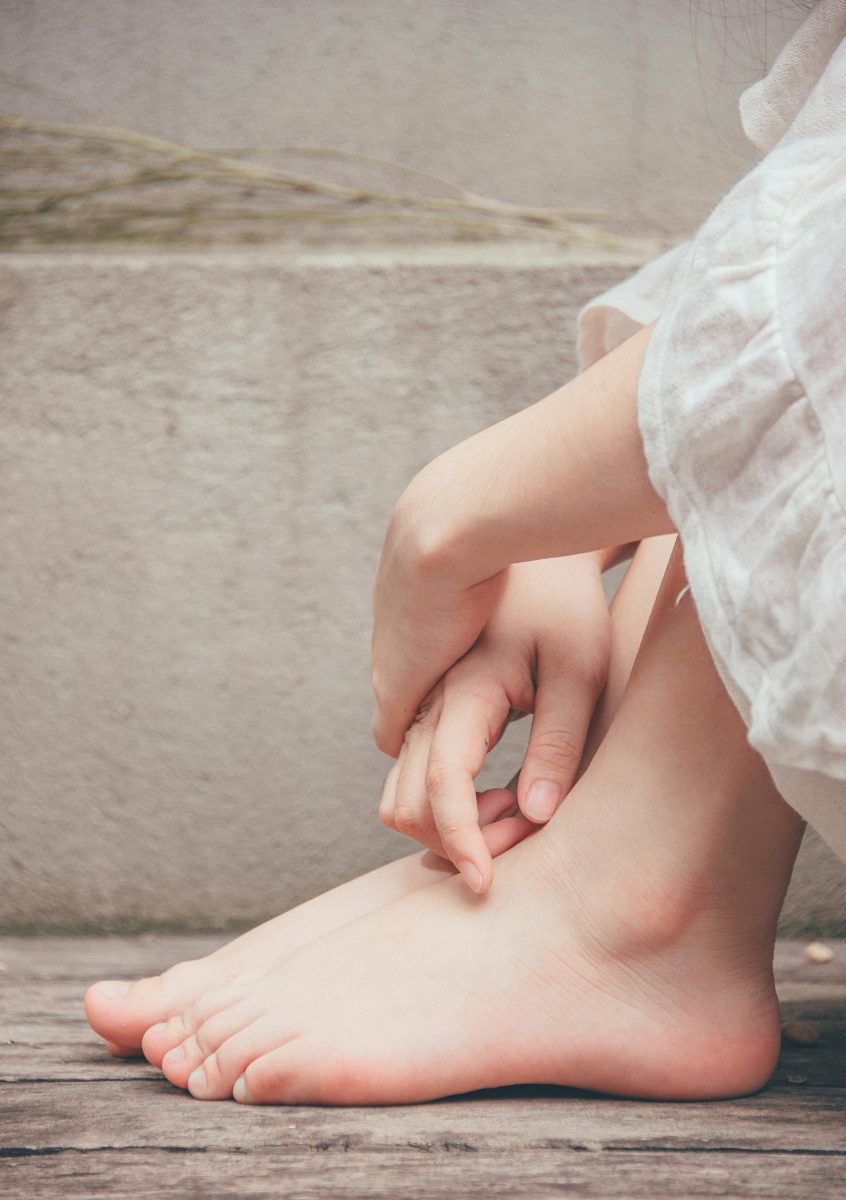 Râpe pied électrique : des pieds doux en un clin d’œil !