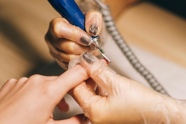 Ponceuse ongle : offres irrésistibles et choix variés